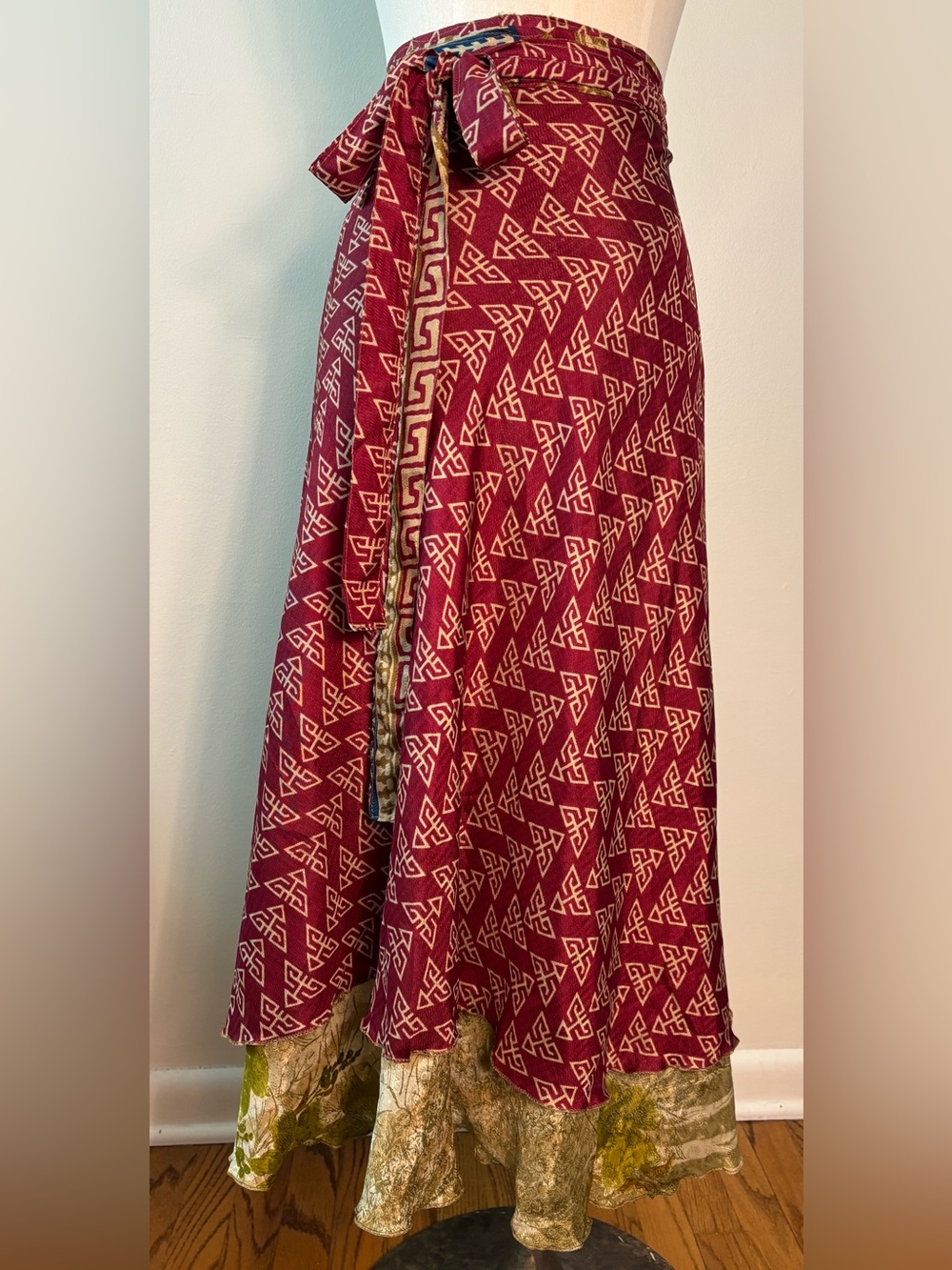 Vintage Silk Sari Maxi Wrap skirt (Reversible/Multilayered)